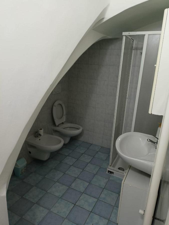 Due Passi Dal Castello Appartement Gioia Del Colle Buitenkant foto